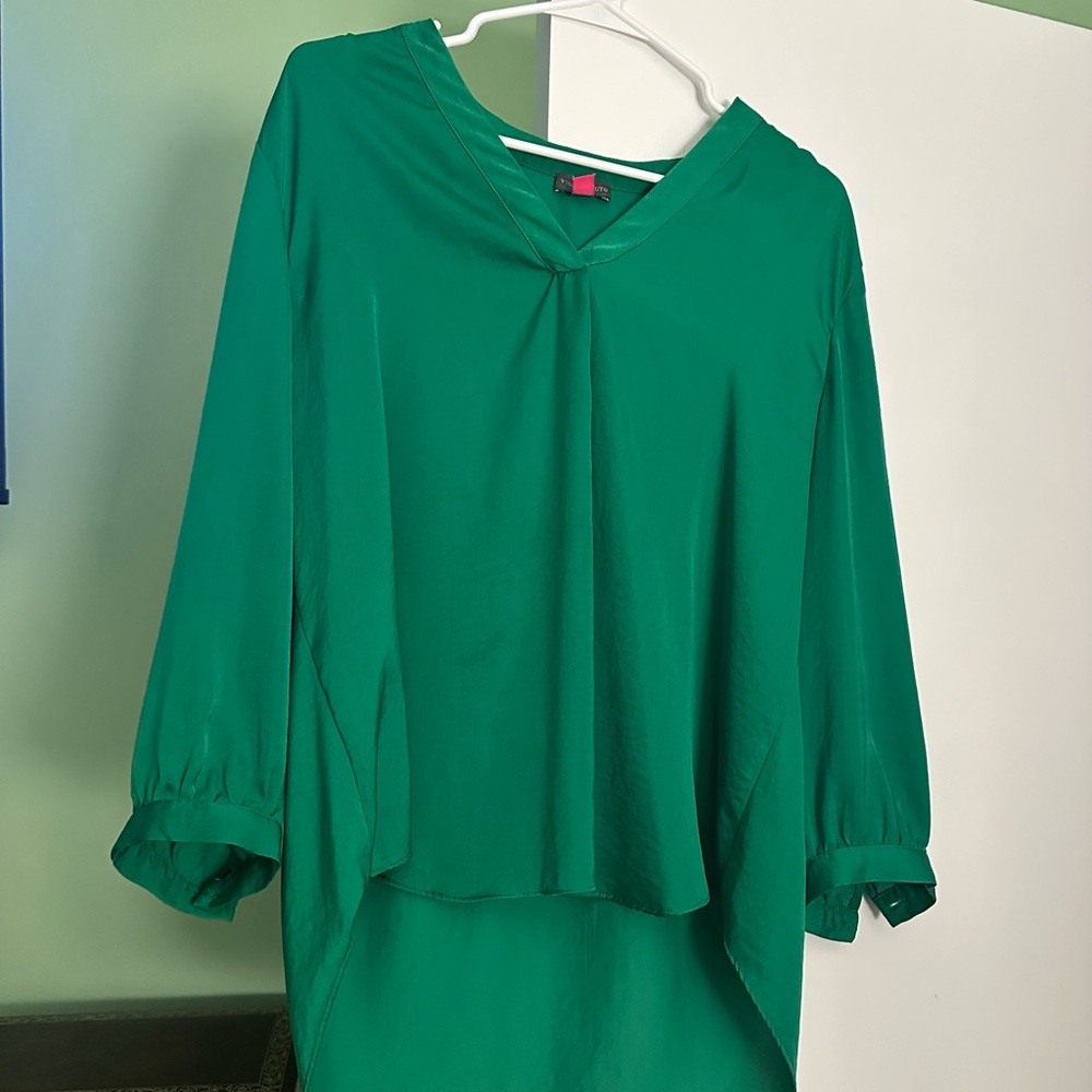 Vince Camuto Emerald V-Neck Blouse